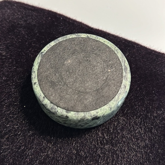 Vintage Green Marble Jade Like Heavy Gold Clock Benchmark - Picture 6 of 6